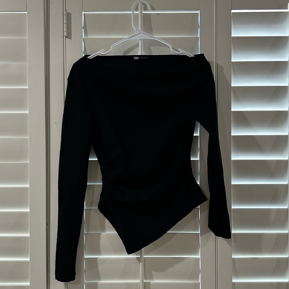Zara Black Asymmetrical Long Sleeve Top